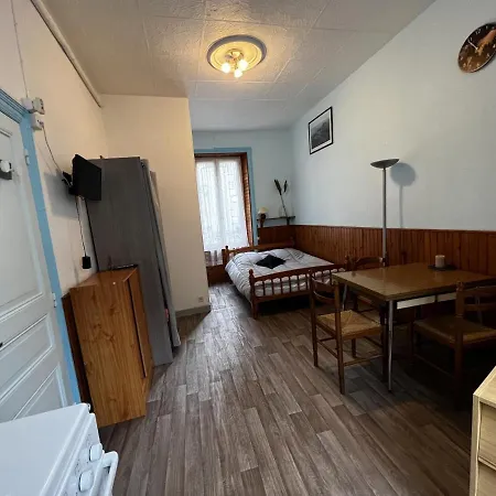 Studio La Bourboule, 1 Piece, 2 Personnes - Fr-1-667-39 *